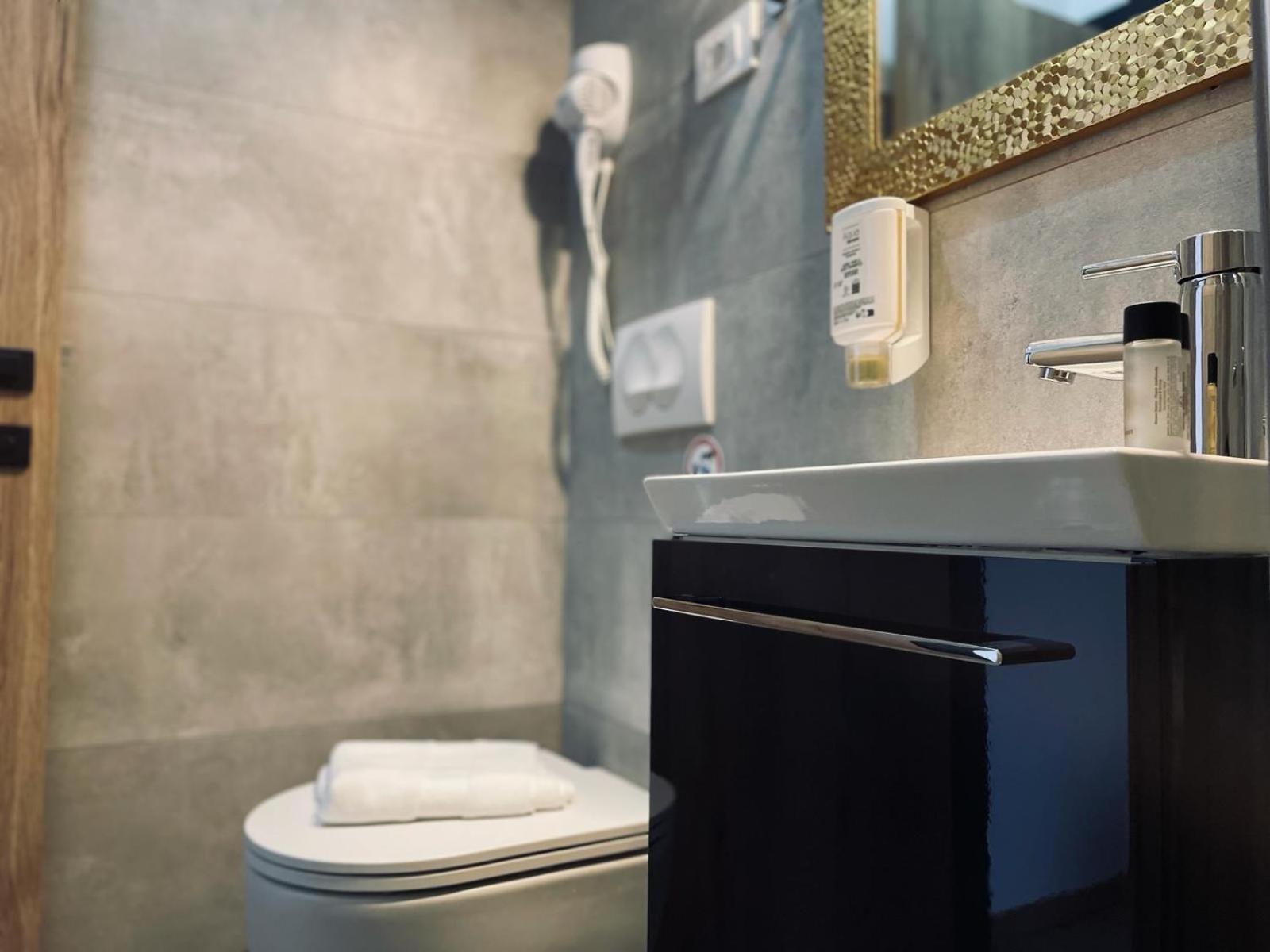 Astraluxe Apartment Fazana Bagian luar foto