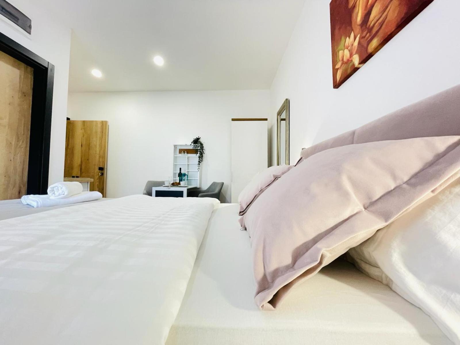 Astraluxe Apartment Fazana Bagian luar foto