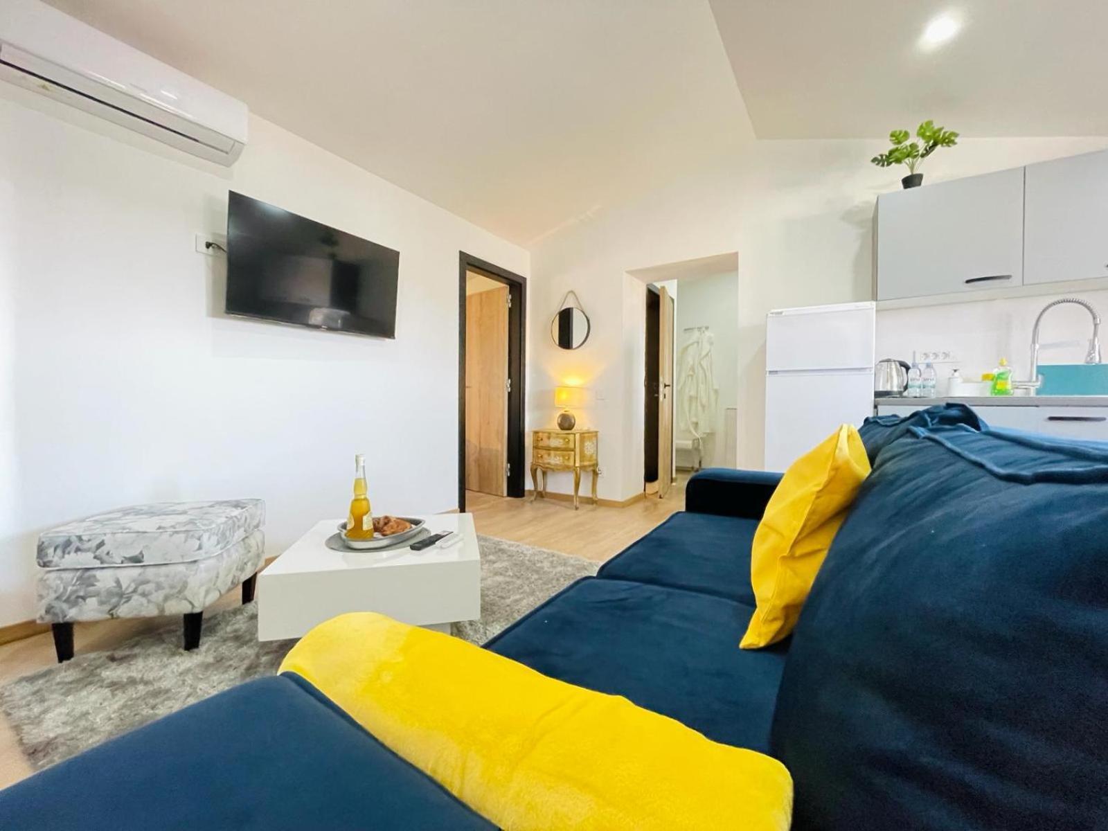 Astraluxe Apartment Fazana Bagian luar foto