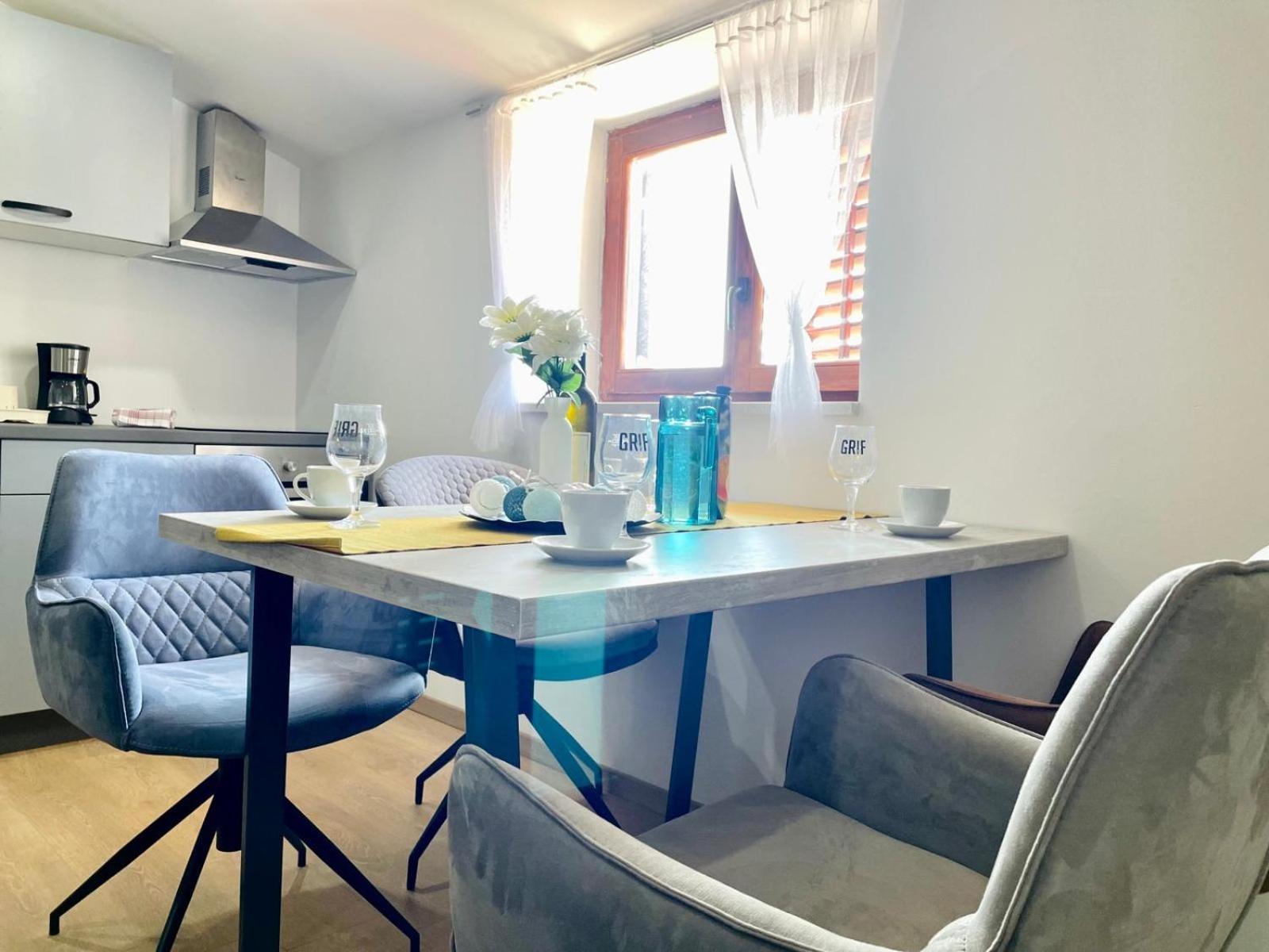 Astraluxe Apartment Fazana Bagian luar foto