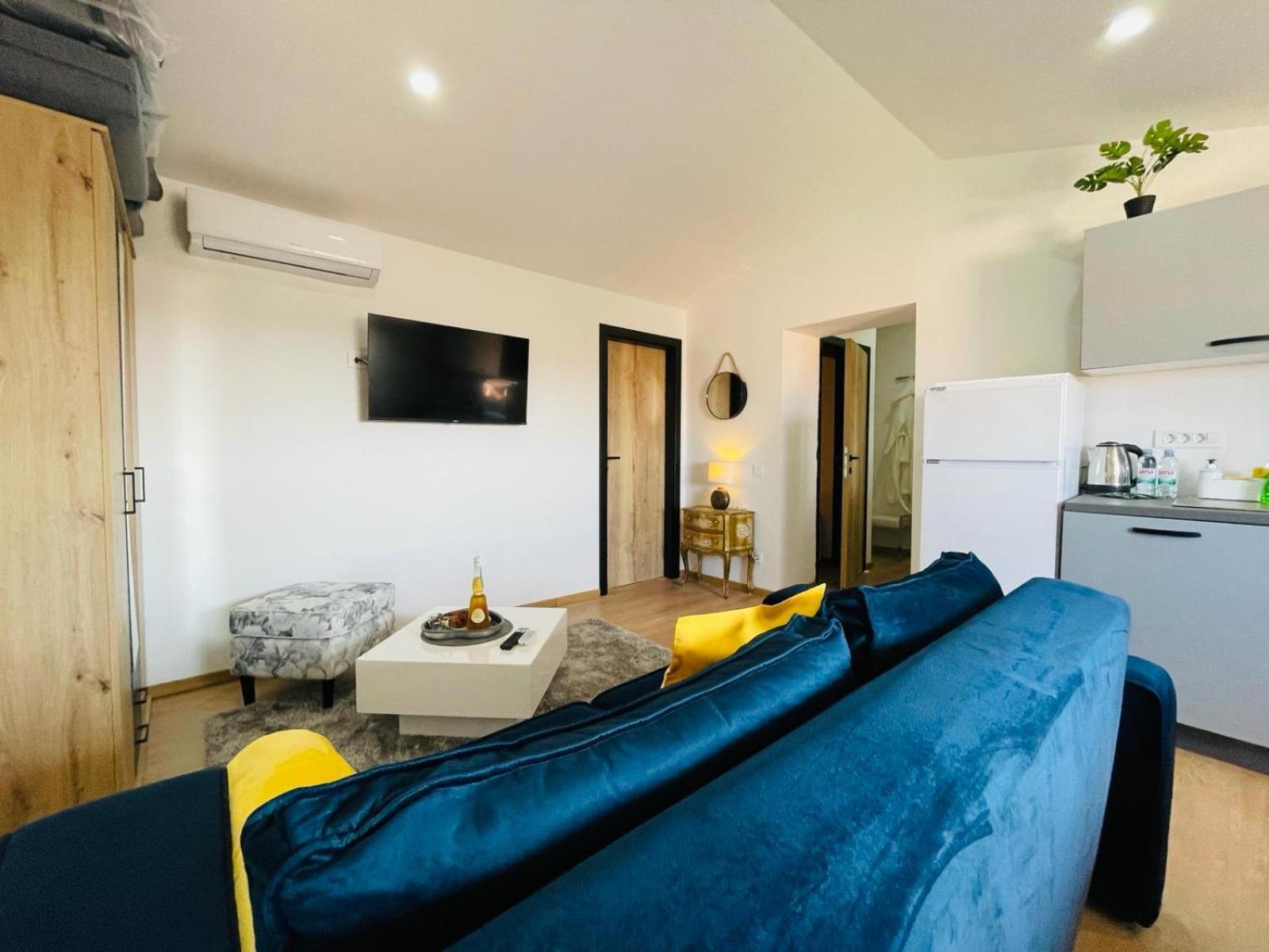 Astraluxe Apartment Fazana Bagian luar foto