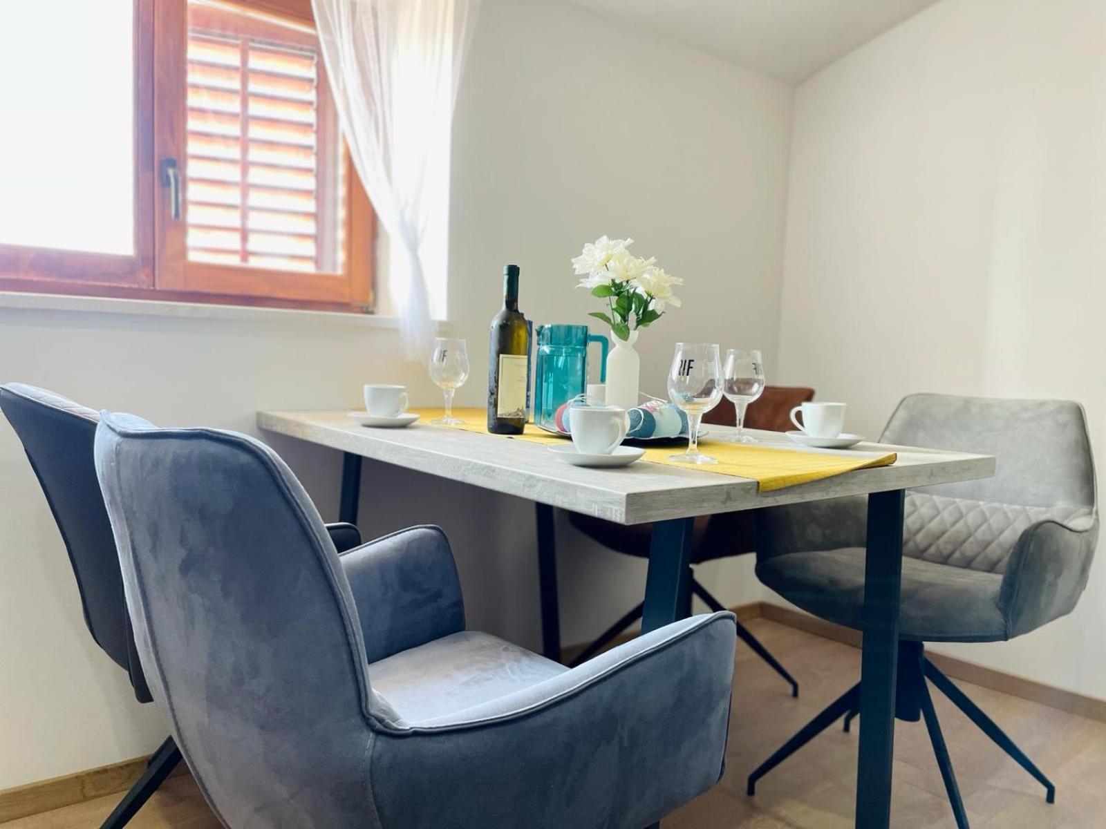Astraluxe Apartment Fazana Bagian luar foto